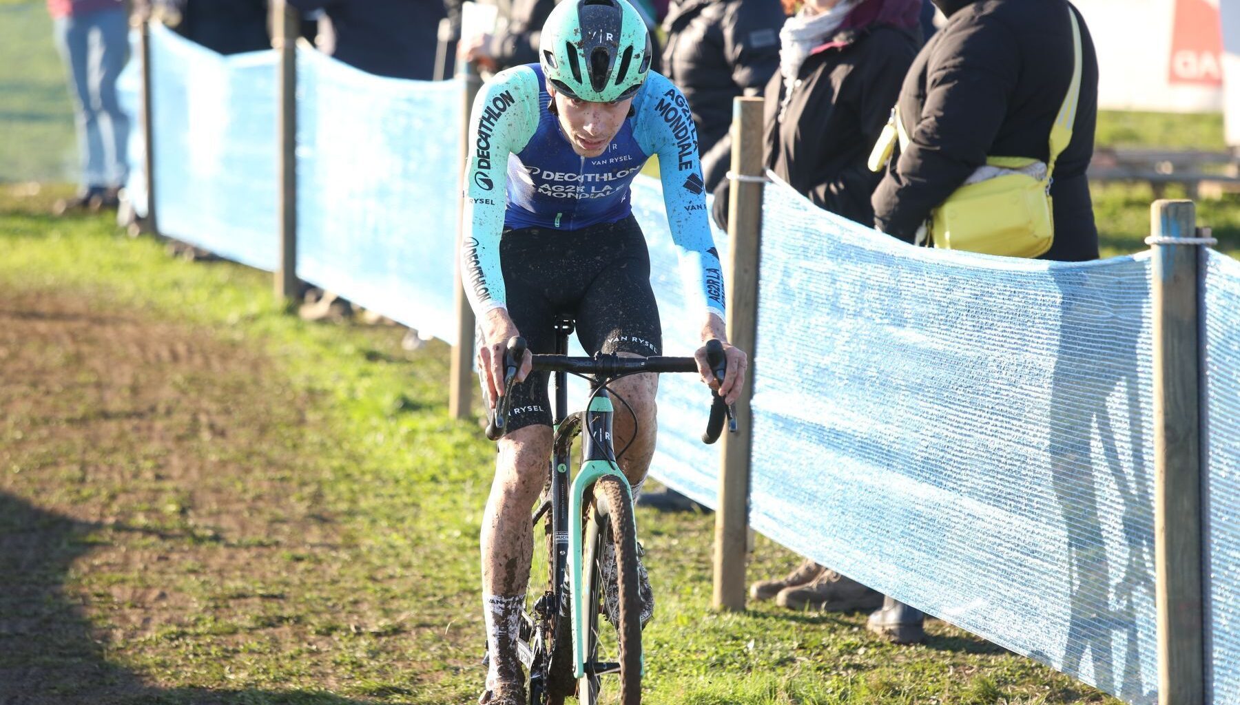 Onze cyclo-cross pour Léo Bisiaux - Actualité