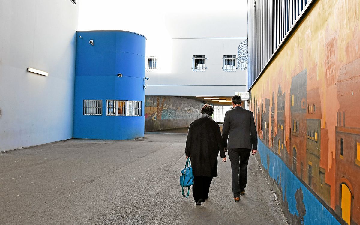 Un détenu s’évade dans le centre-ville de Rennes lors d’une sortie collective : il est activement recherché