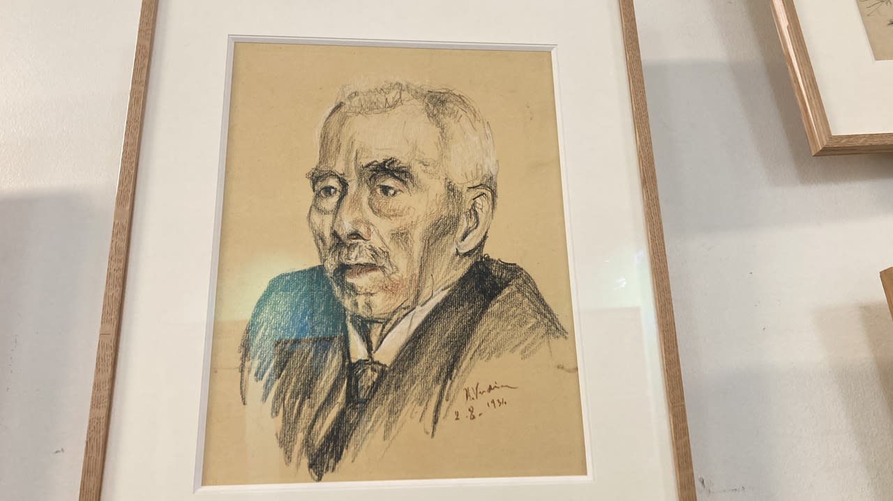 Un dessin signé André Verdier.