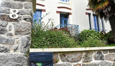 Magistrat poignardé chez lui à Quimper : un homme de 33 ans mis en examen pour meurtre