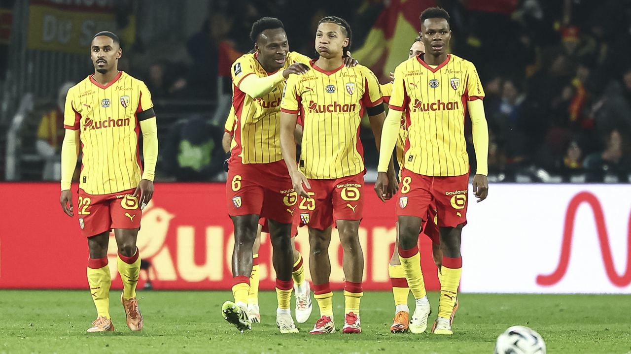 Lens vient à bout de Strasbourg et ne s’arrête plus