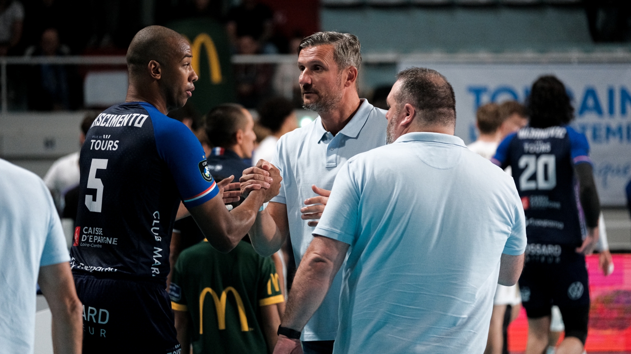 Igor Juricic, coach du Tours VB, prêt pour ses retrouvailles avec Tourcoing en Coupe de France
