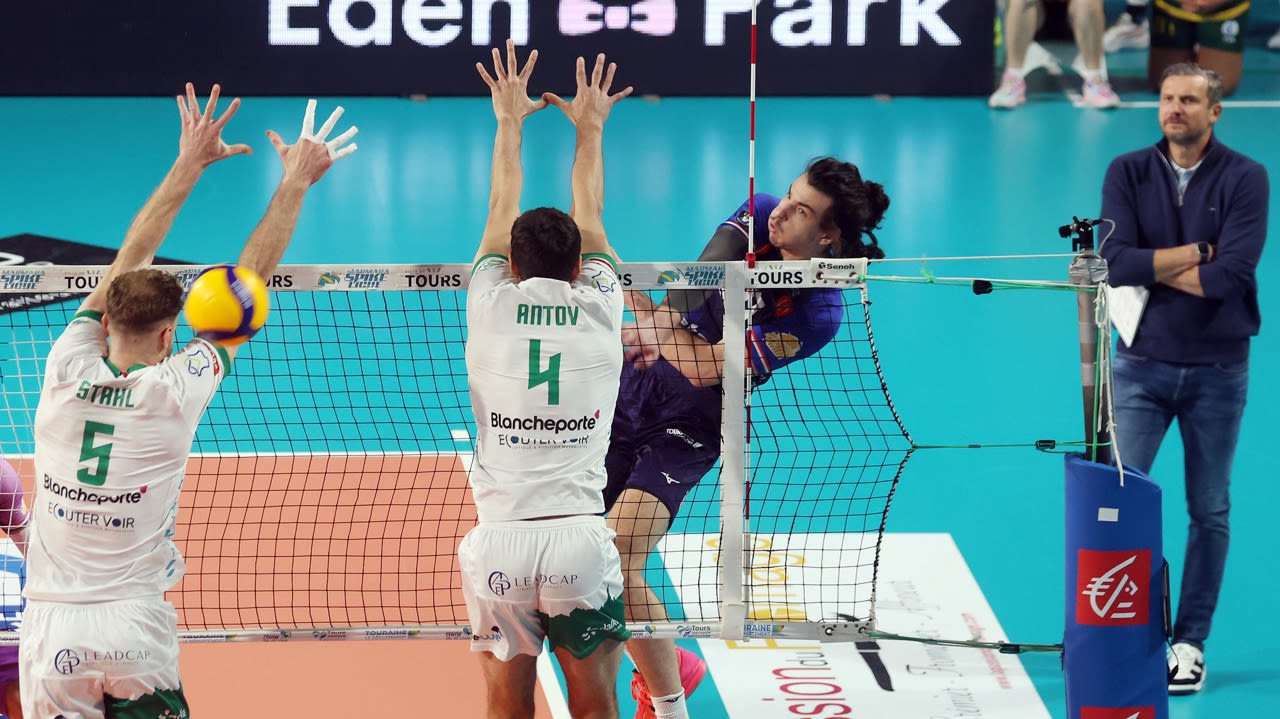 Après une première partie de set mitigée, Nik Mujanovic s’est réveillé.