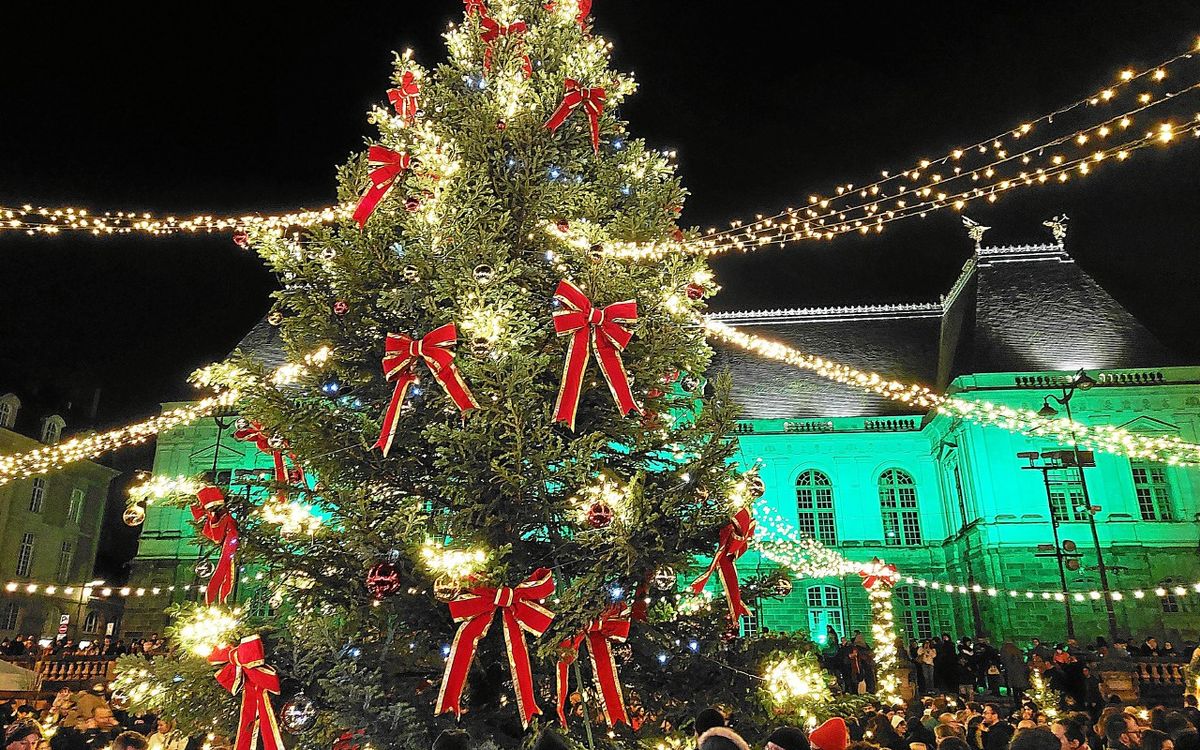 À Rennes, les lumières de Noël brillent de nouveau