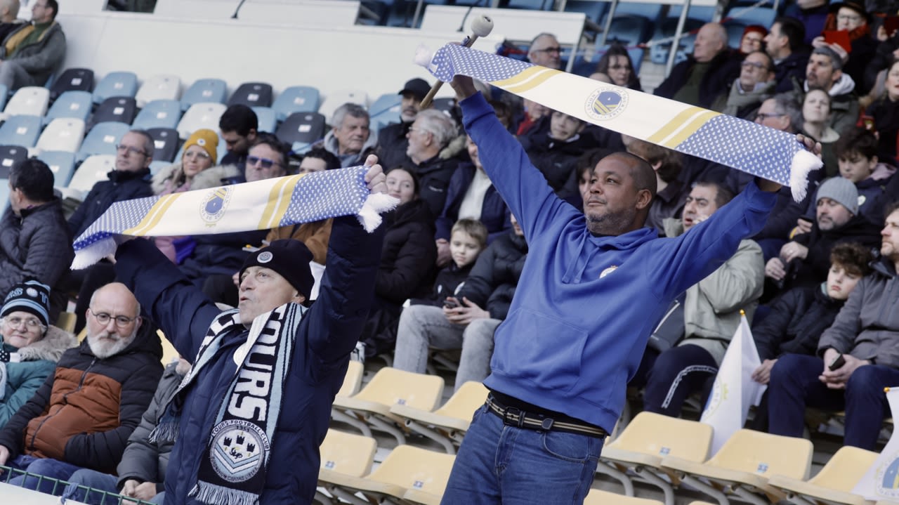 Les supporters sont prêts à donner de la voix.