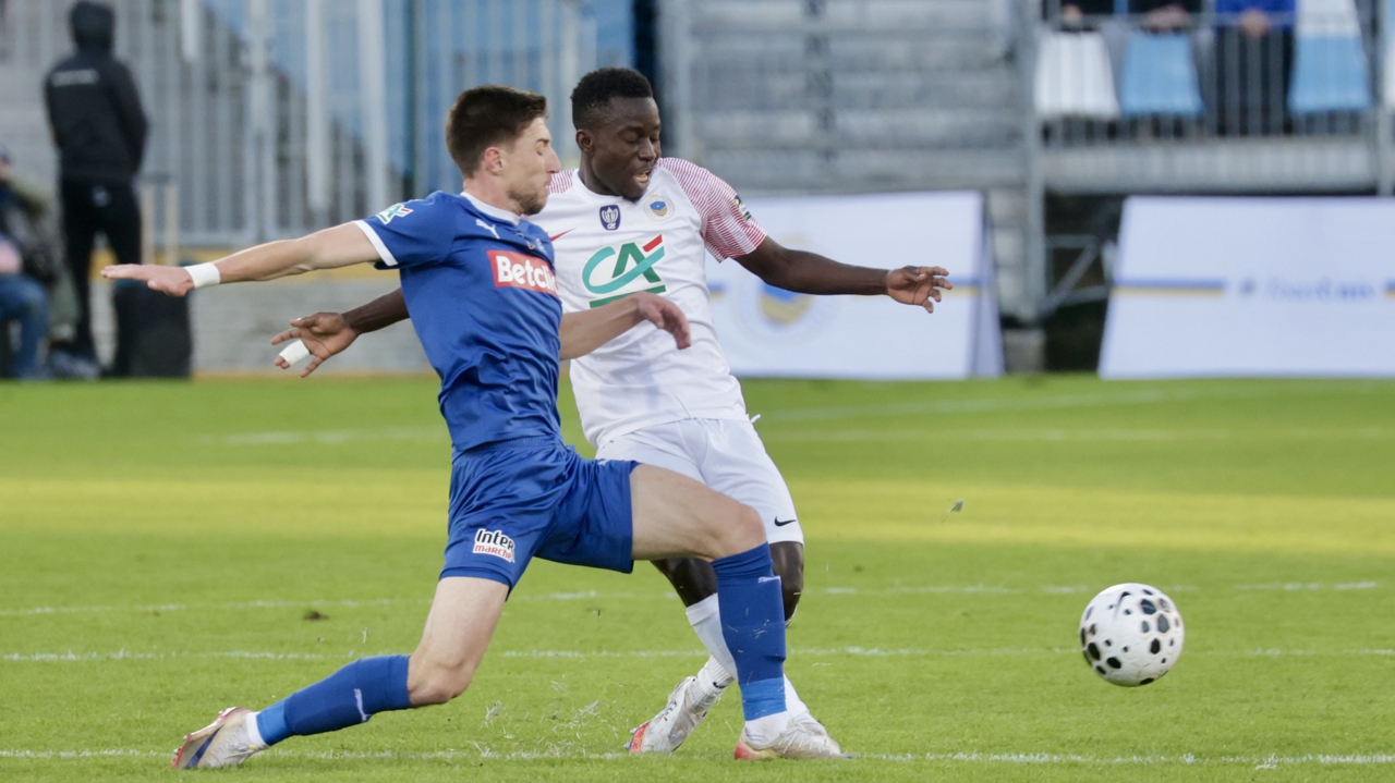 DIRECT. Revivez l'élimination de l'Union Foot de Touraine au 8e tour de la Coupe de France devant plus de 6.500 personnes