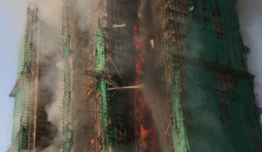 A Hongkong, un impressionnant incendie fait au moins 44 morts dans plusieurs gratte-ciel – Libération