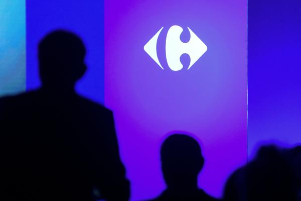 Depuis l’arrivée à sa tête d’Alexandre Bompard en 2017, Carrefour fait évoluer son modèle vers de plus en plus de magasins en franchise et location-gérance.