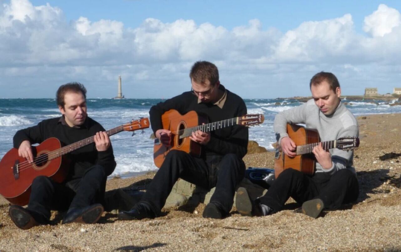 Près de Rouen, les 15e rencontres du jazz manouche, une soirée entre poésie et convivialité