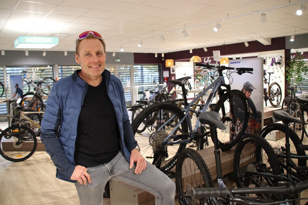 l'ex-candidat de Koh Lanta réunifie ses magasins de sport