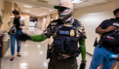 USA: un juge fédéral ordonne la libération de 600 immigrés dans l'Illinois