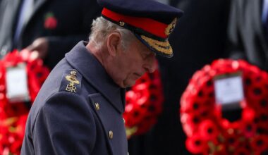 Royaume-Uni: Charles III mène les traditionnelles commémorations pour les soldats morts au combat (photos)
