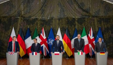 Pour un G5 de l’Europe face aux impérialismes américains et russes, par Bernard Guetta – Libération