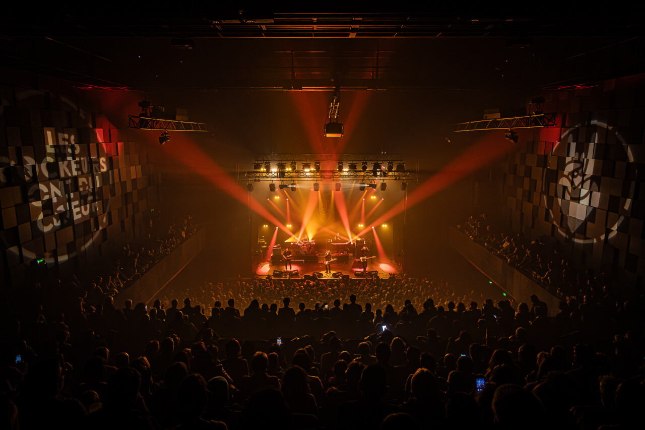Les Rockeurs ont du Cœur collectent des jouets pour les enfants avec un concert