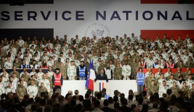 8 Français sur 10 approuvent le service militaire volontaire annoncé par Macron