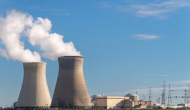 Trois drones détectés au-dessus de la centrale nucléaire belge de Doel - Le Figaro