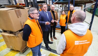 « On va vous faire une pub d’enfer ! » Un ministre en renfort à Nice pour la grande collecte de la Banque alimentaire