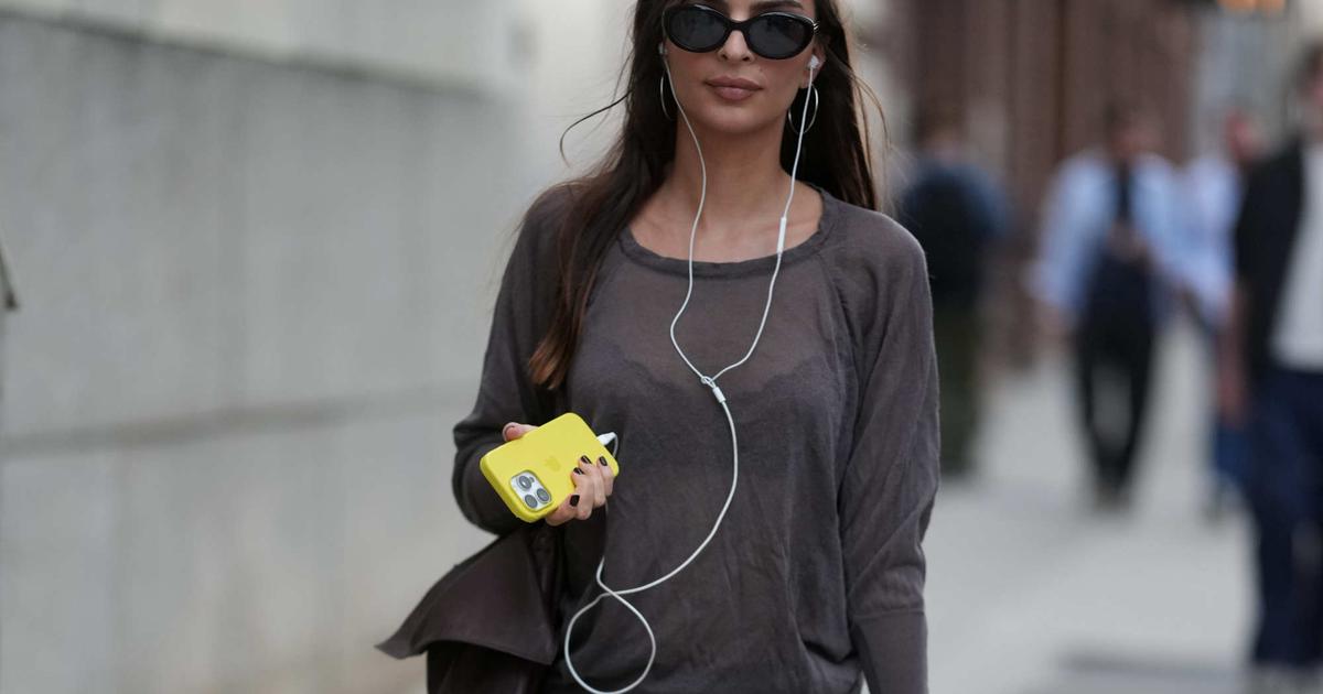 Emily Ratajkowski et le réalisateur français Romain Gavras, photographiés main dans la main dans les rues de New York