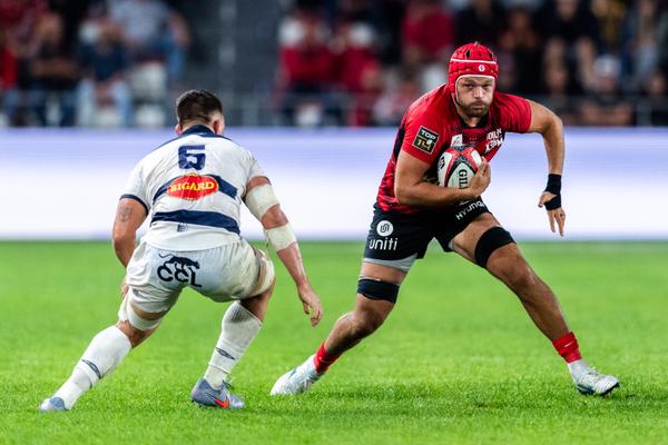 Recrue majeure de l’intersaison, l’Anglais souhaite apporter encore davantage au RCT, tandis que Pierre Mignoni voit en lui un joueur capable de faire passer un cap à l’équipe.
