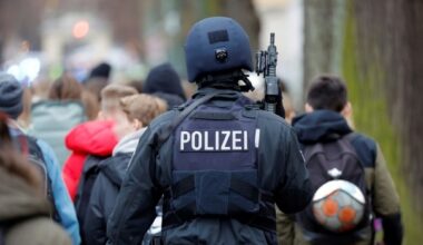 RTL Infos - Allemagne: Vaste opération de police après des centaines de fausses alertes à la bombe