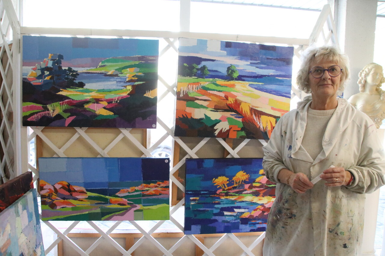 un grand vide-atelier chez cette artiste-peintre bien connue