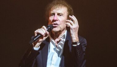 «Alain Souchon face au RN, une nomenklatura déclinante qui regrette le monde ancien»