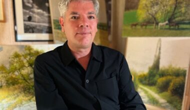 cet artiste révèle la beauté des paysages du Lot