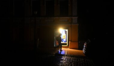 Dans le noir et sans chauffage, Kiev craint un hiver sous les frappes russes