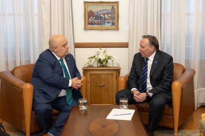 Le premier ministre du Québec, François Legault, dit avoir eu une rencontre «constructive» avec le président de la Fédération des omnipraticiens, le Dr Marc-André Amyot