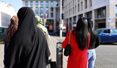 En France, la tentation islamiste gagne du terrain dans la jeune génération musulmane