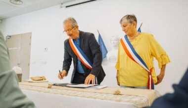 Les malheurs des maires, élus préférés des Français