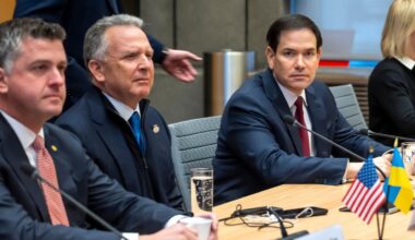 une équipe de négociateurs ukrainiens doit rencontrer dimanche Marco Rubio et Steve Witkoff en Floride