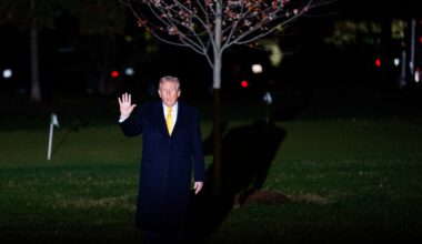 Sous la pression d’une inflation grandissante, Donald Trump renonce à des droits de douane