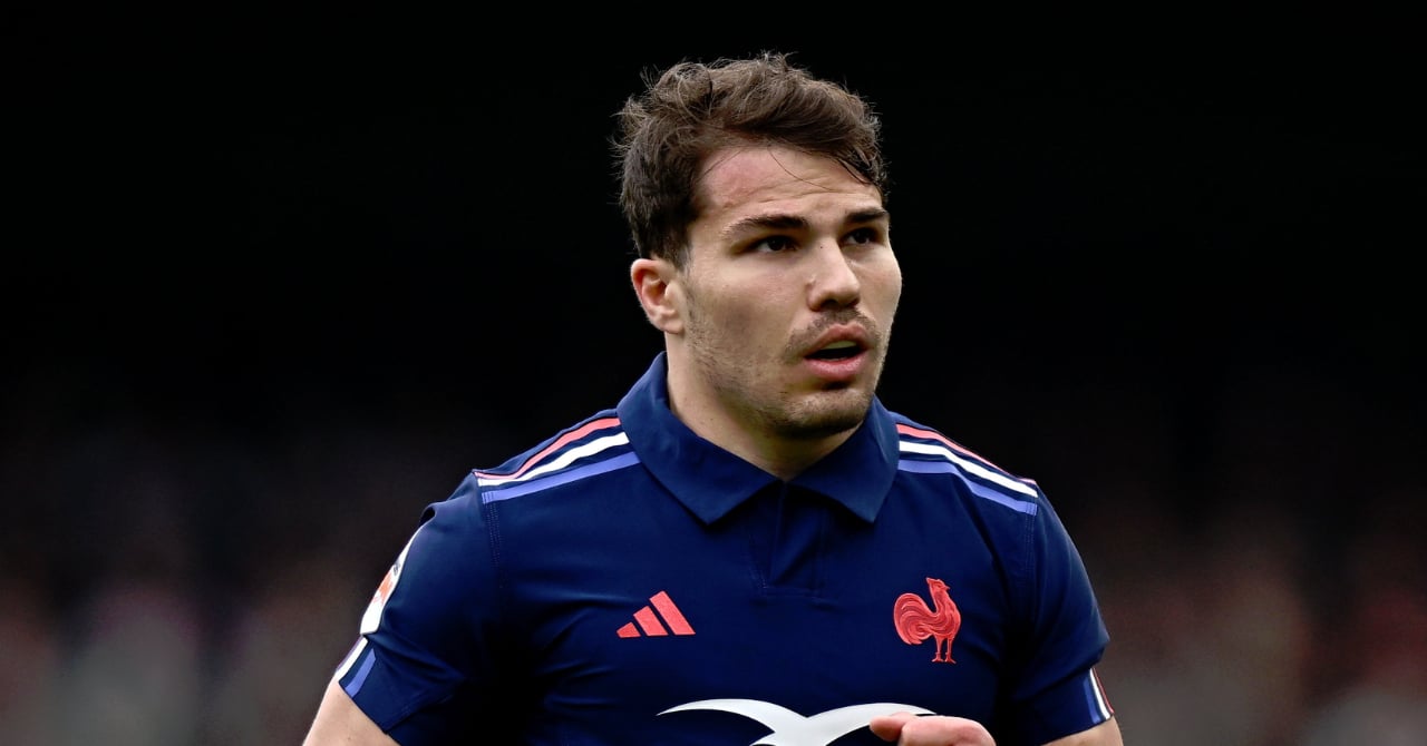 Antoine Dupont, c'est confirmé pour le XV de France