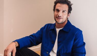 « La honte et le déshonneur » : LFI réclame la déprogrammation d’un concert d’Amir à Brest