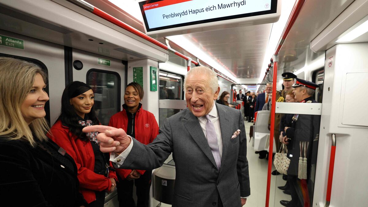 « Il respecte ses engagements » : le roi Charles III fête ses 77 ans, déterminé à assumer ses fonctions malgré son cancer