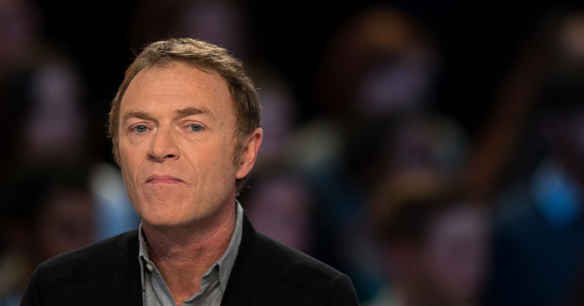 Christophe Hondelatte, voix iconique d’Europe 1, quitte la radio de Vincent Bolloré – Libération