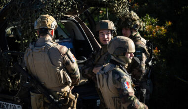 France: les anciens appelés se souviennent du service militaire obligatoire