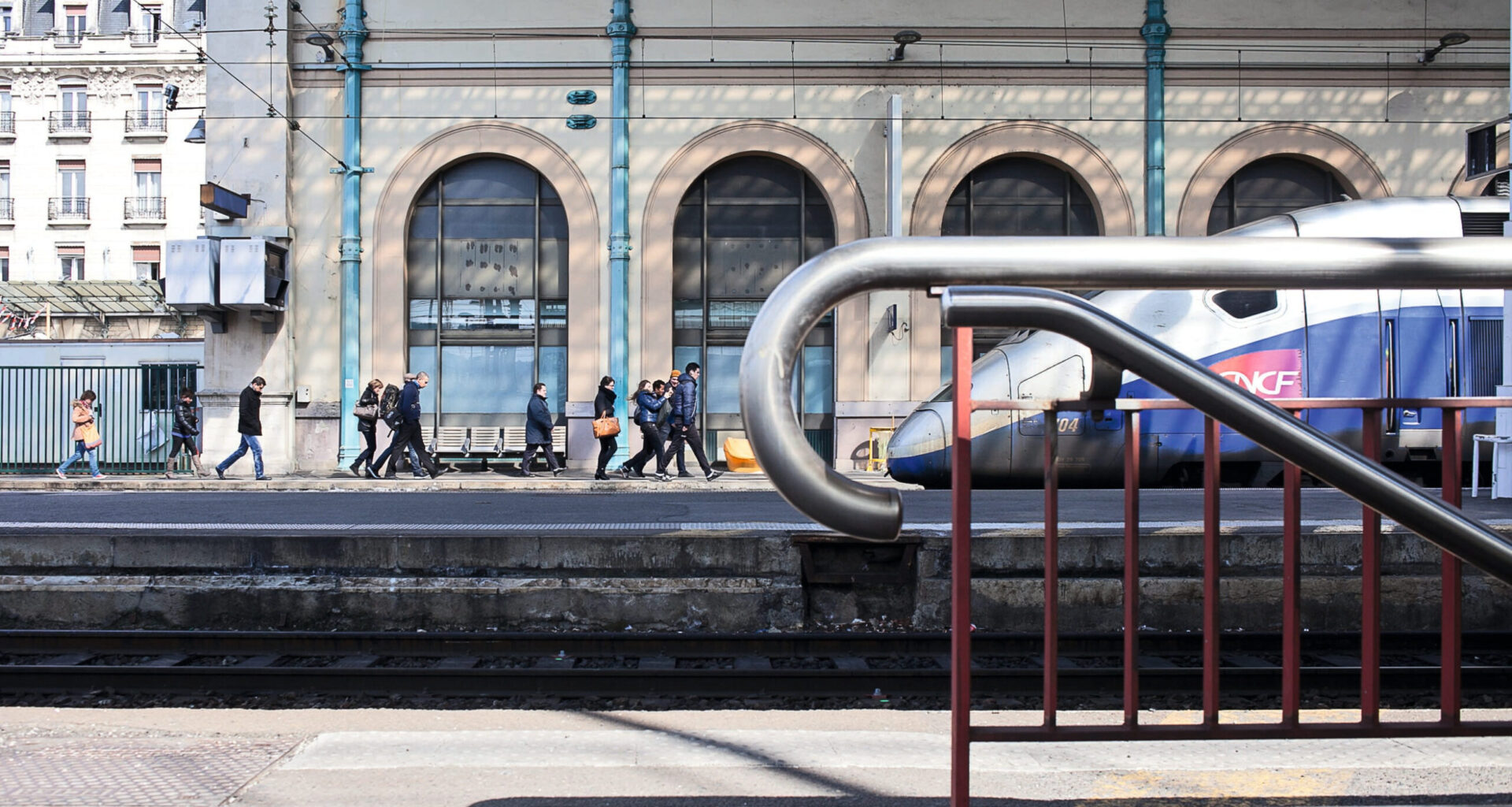 les usagers veulent une vraie desserte ferroviaire