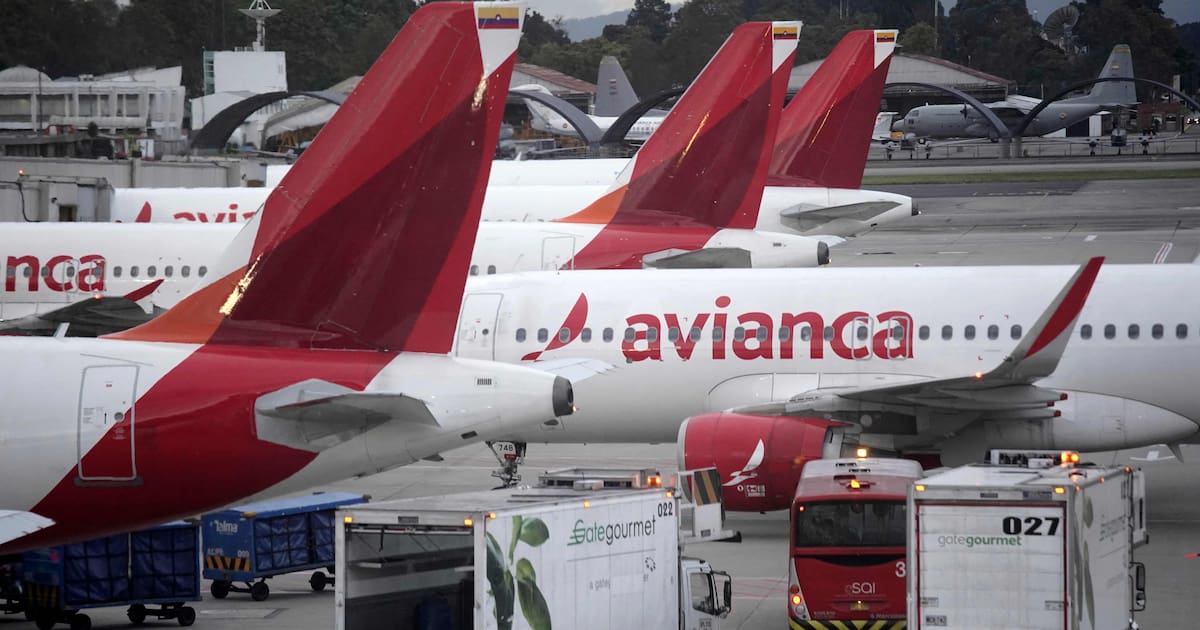 logiciel de commande, radiations solaires, perturbations… tout savoir sur les 6 000 avions cloués au sol – Libération