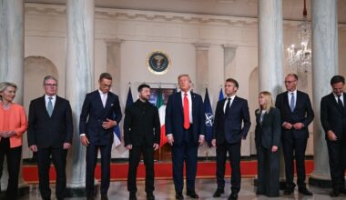 Les leaders européens, Volodymyr Zelensky et Donald Trump, à la Maison Blanche, le 18 août 2025