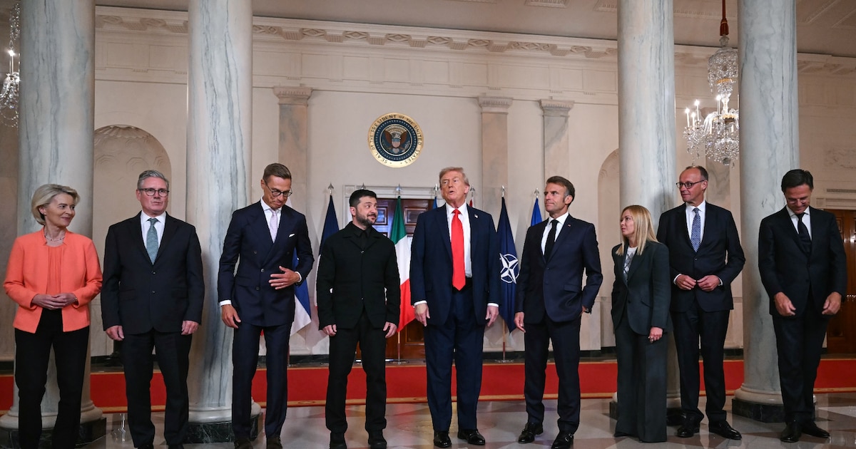 Les leaders européens, Volodymyr Zelensky et Donald Trump, à la Maison Blanche, le 18 août 2025