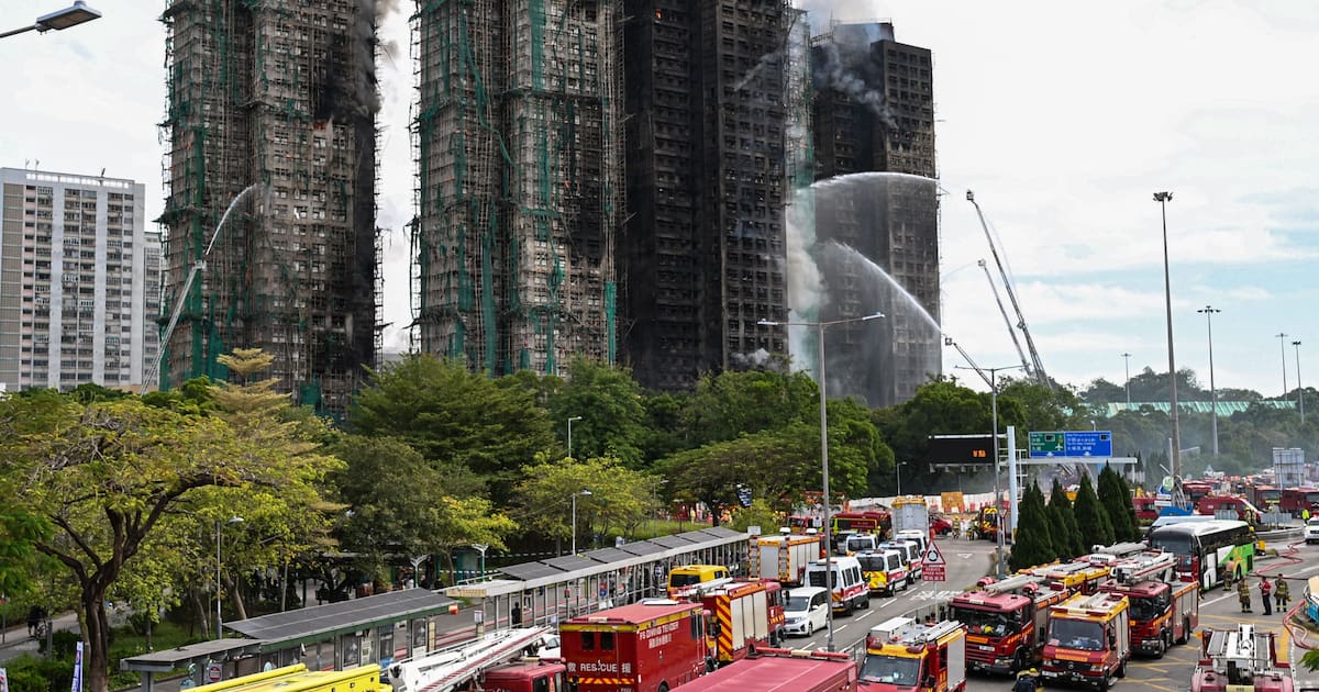 Au moins 55 morts dans l’incendie de plusieurs gratte-ciel… Ce que l’on sait sur l’incendie géant à Hongkong - Libération