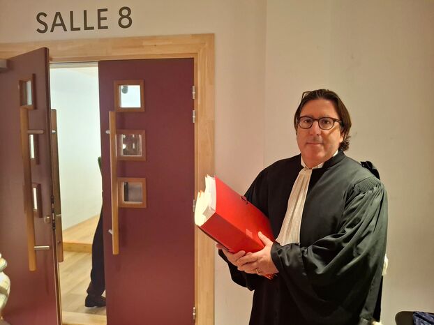 Me Jorge Mendès, avocat de la ville de Marseille, a attaqué devant le tribunal civil quatre propriétaires qui ne respectent pas les règles de location de meubles touristiques. LP/Marc Leras