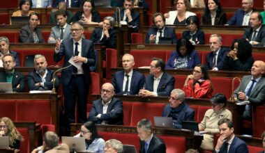 une suspension qui en deal long – Libération