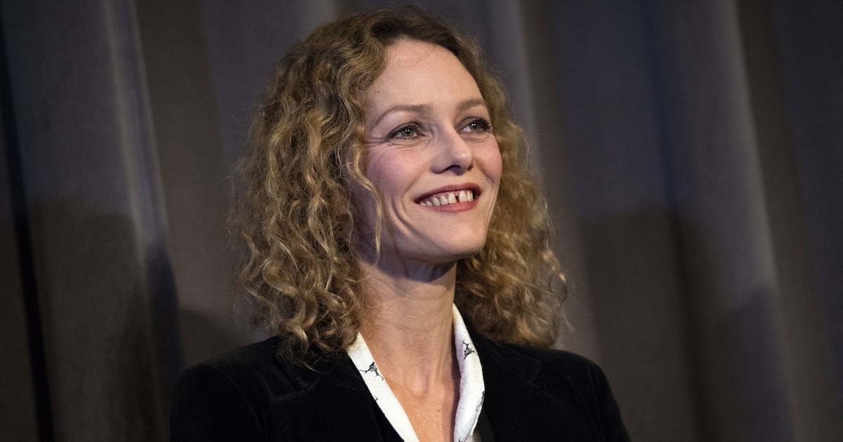 "On m'a demandé de le faire" : Vanessa Paradis révèle le mensonge qui lui a permis de lancer sa carrière