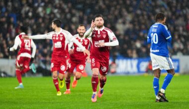 "J'ai hésité à le titulariser", les confidences d'Eric Roy après le but sensationnel d'Hugo Magnetti