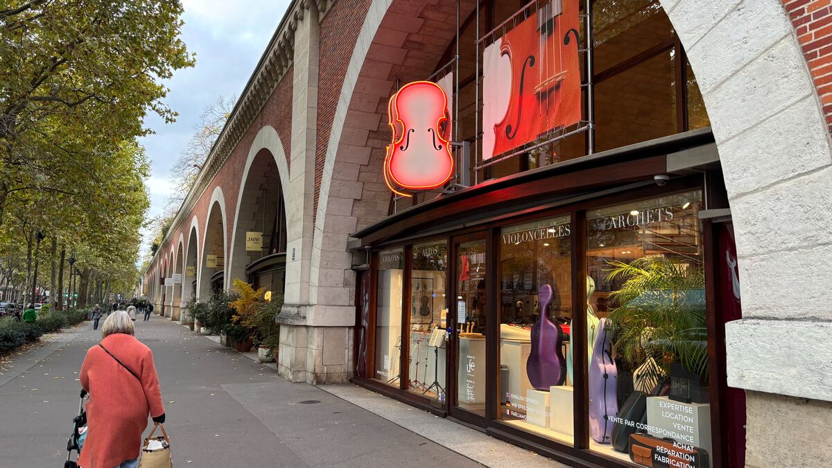 « Il y a un malaise » : loyers élevés, fréquentation en berne… à Paris, le viaduc des arts cherche un second souffle