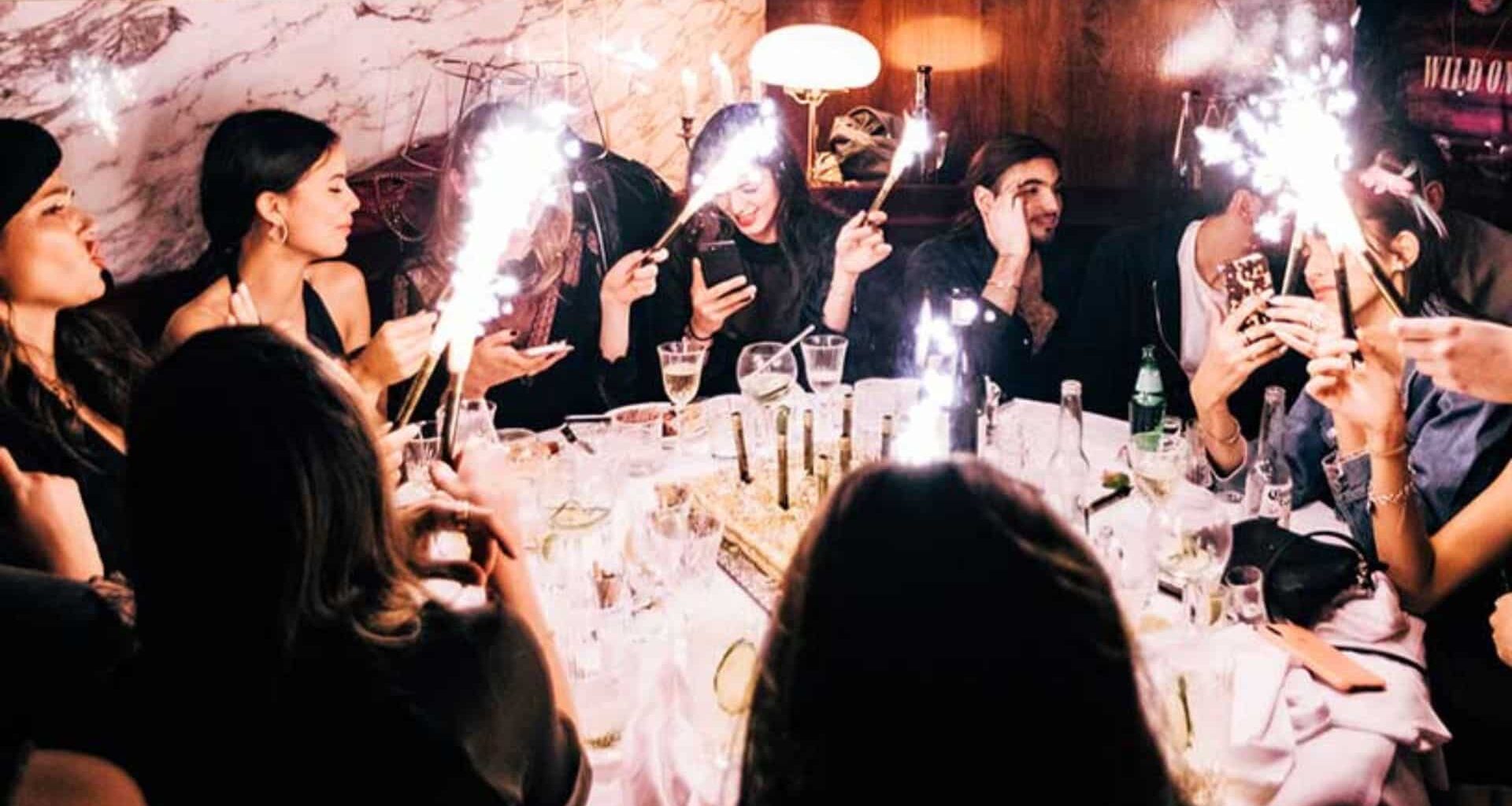 Top 10 des restaurants festifs où dîner et écouter de la bonne musique à Paris