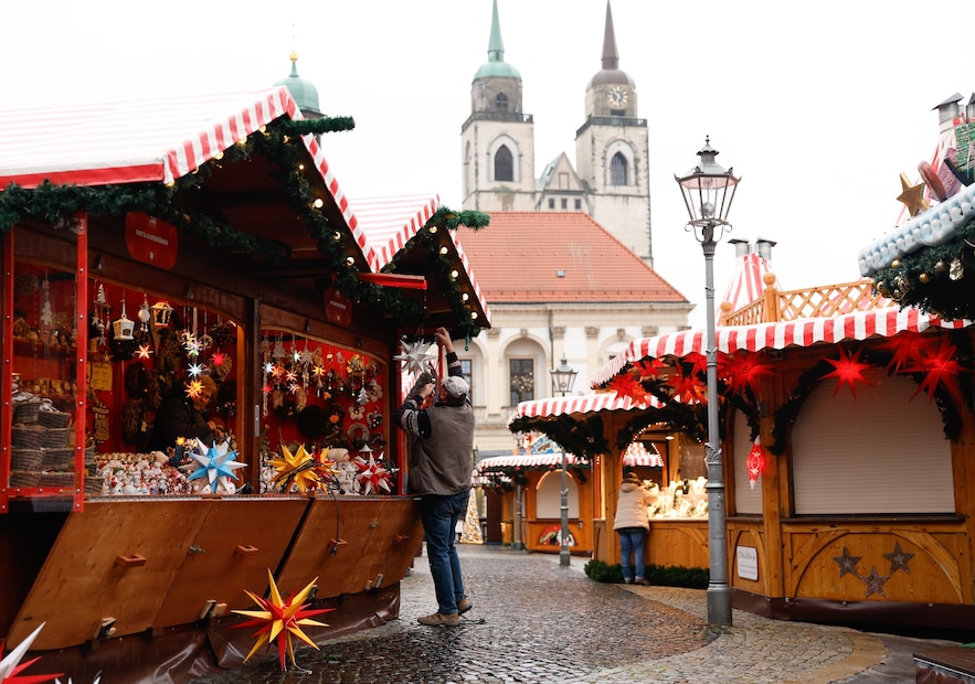 Au marché de Noël de Magdebourg, en Allemagne, le 20 novembre 2025
